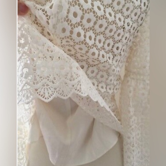 J. CREW Daisylace Bell-sleeve Top Blouse Ivory. Size 10P. - Picture 4 of 6